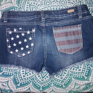 Size 11 Red camel Flag cut offs